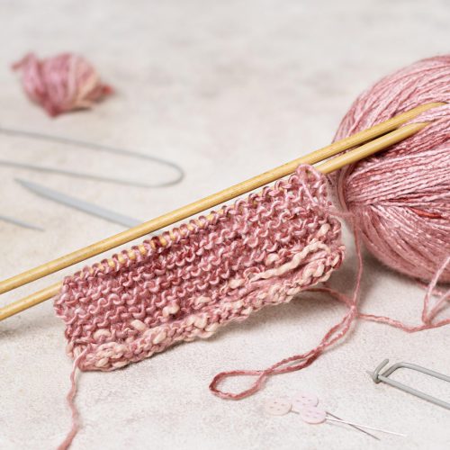 knitting-needles-wool